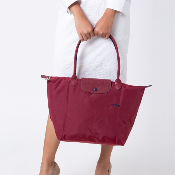 Only 1 left! Longchamp Le Pliage Club Large Tote Only 1 left! Longchamp Le Pliage Club Large Tote
